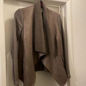 Forever 21 faux suede Sherpa lined jacked. Bomber jacket style. Size Medium.